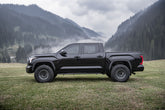 https://serenity-foxfactory.asset.akeneo.cloud/fox_asset_family/media/Toyota_Tundra_2022_B3in_09.jpg