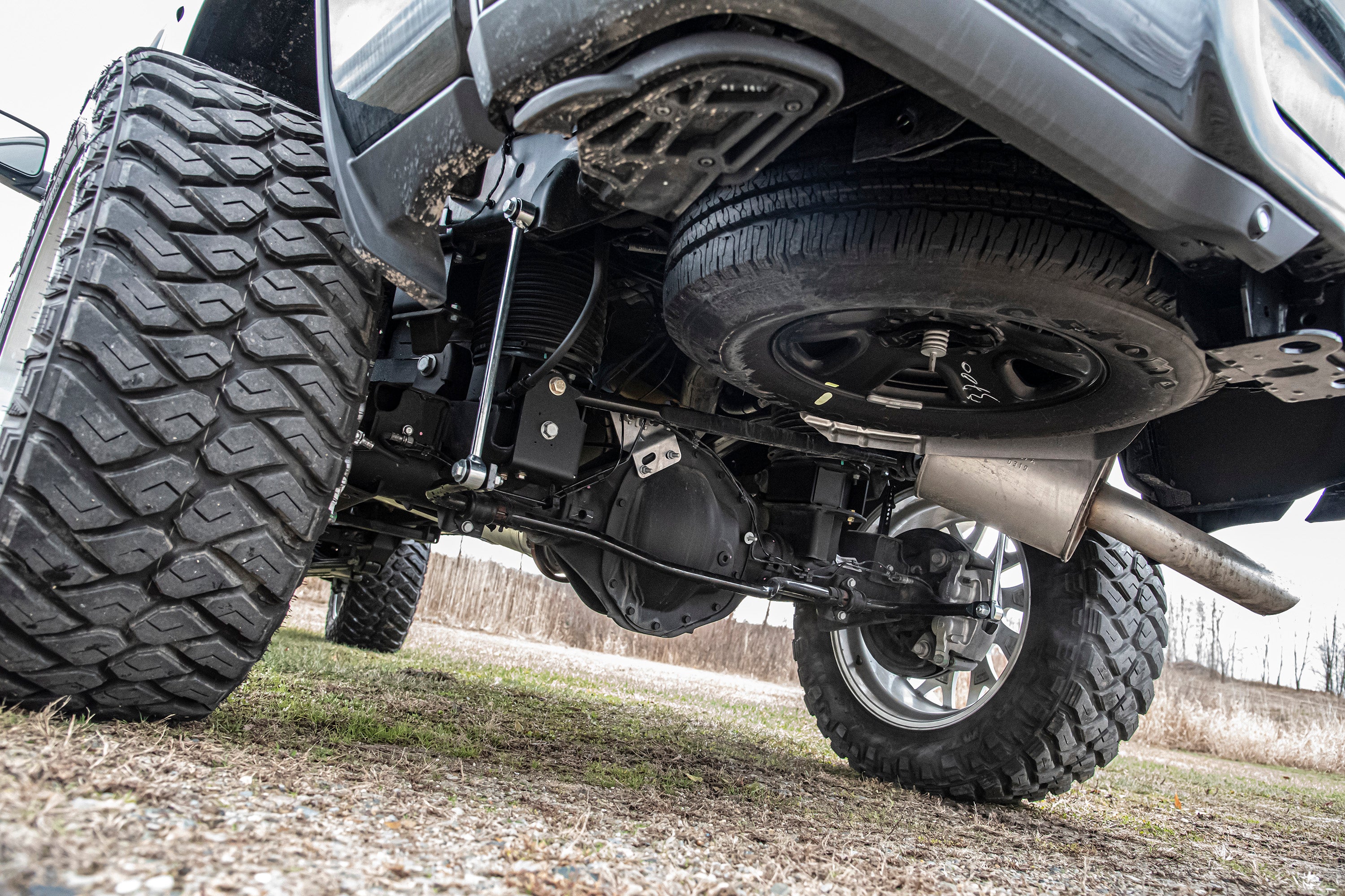 4 Inch Lift Kit w/ 4-Link | Ram 2500 w/ Rear Air Ride (19-24) 4WD | Diesel