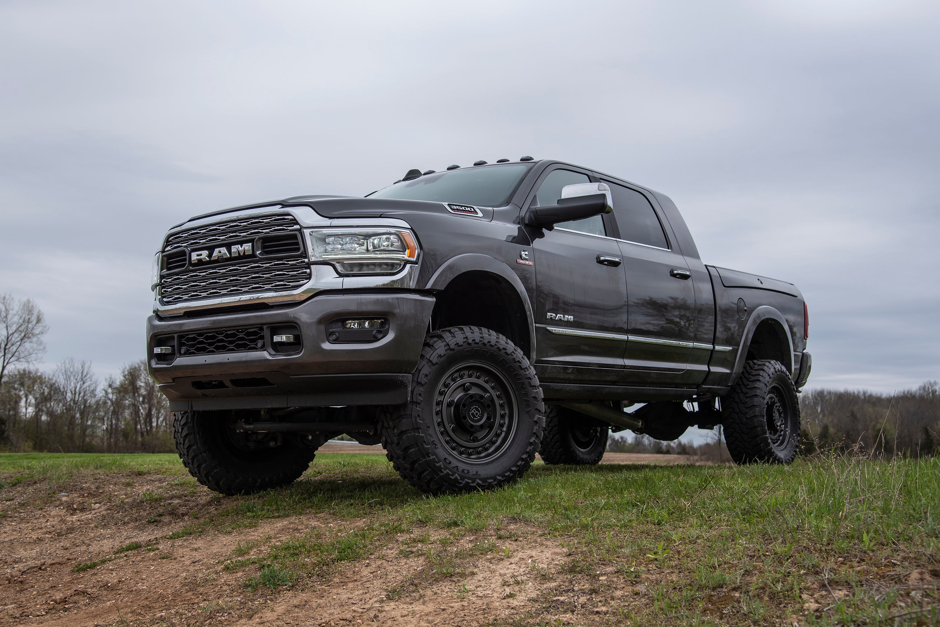 6 Inch Lift Kit w/ Radius Arm | Ram 3500 (19-24) 4WD | Diesel