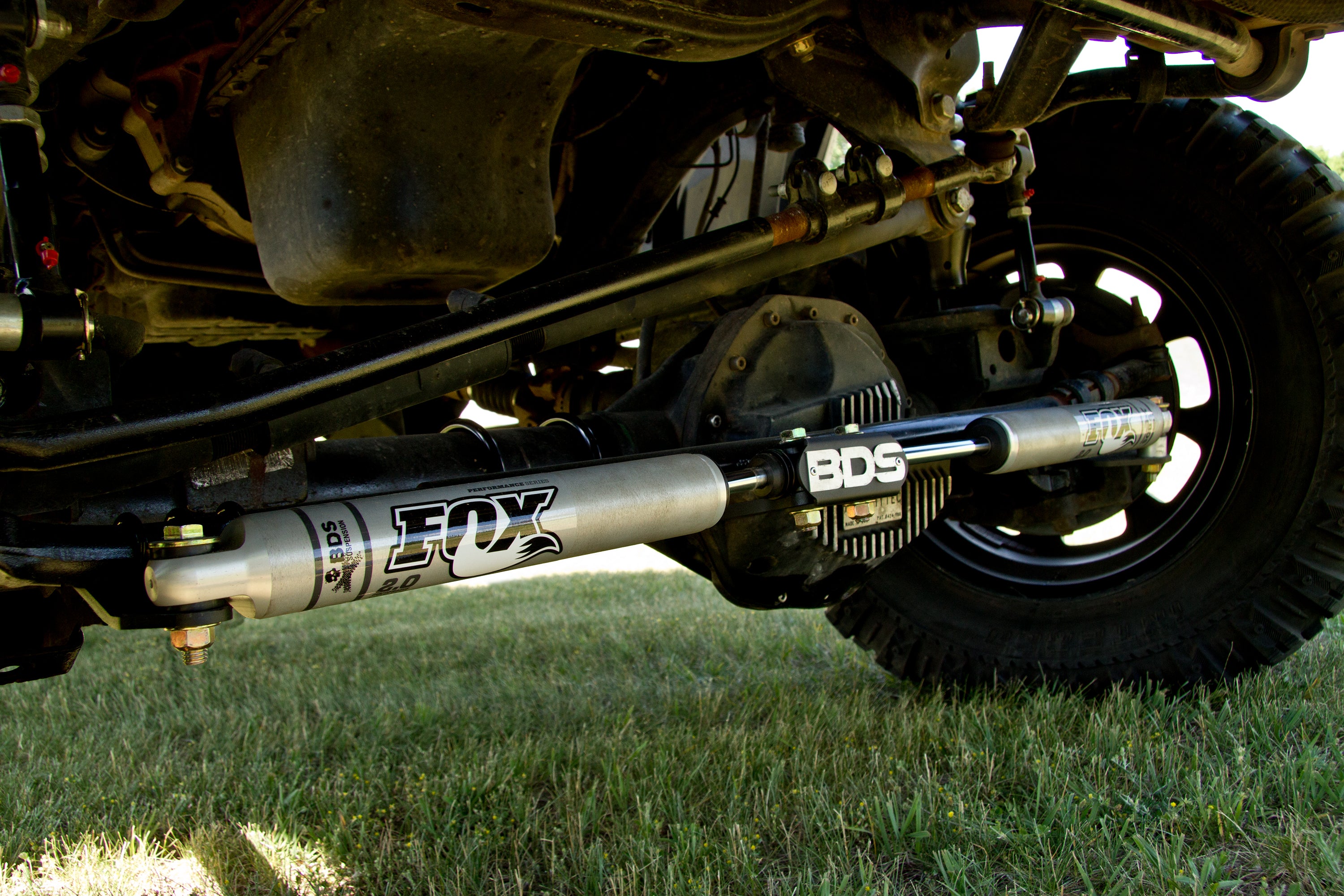 Dual Steering Stabilizer Kit w/ FOX 2.0 Performance Shocks | T-Style Steering | Dodge Ram 2500 (08-13) and 2500 (08-12) 4WD